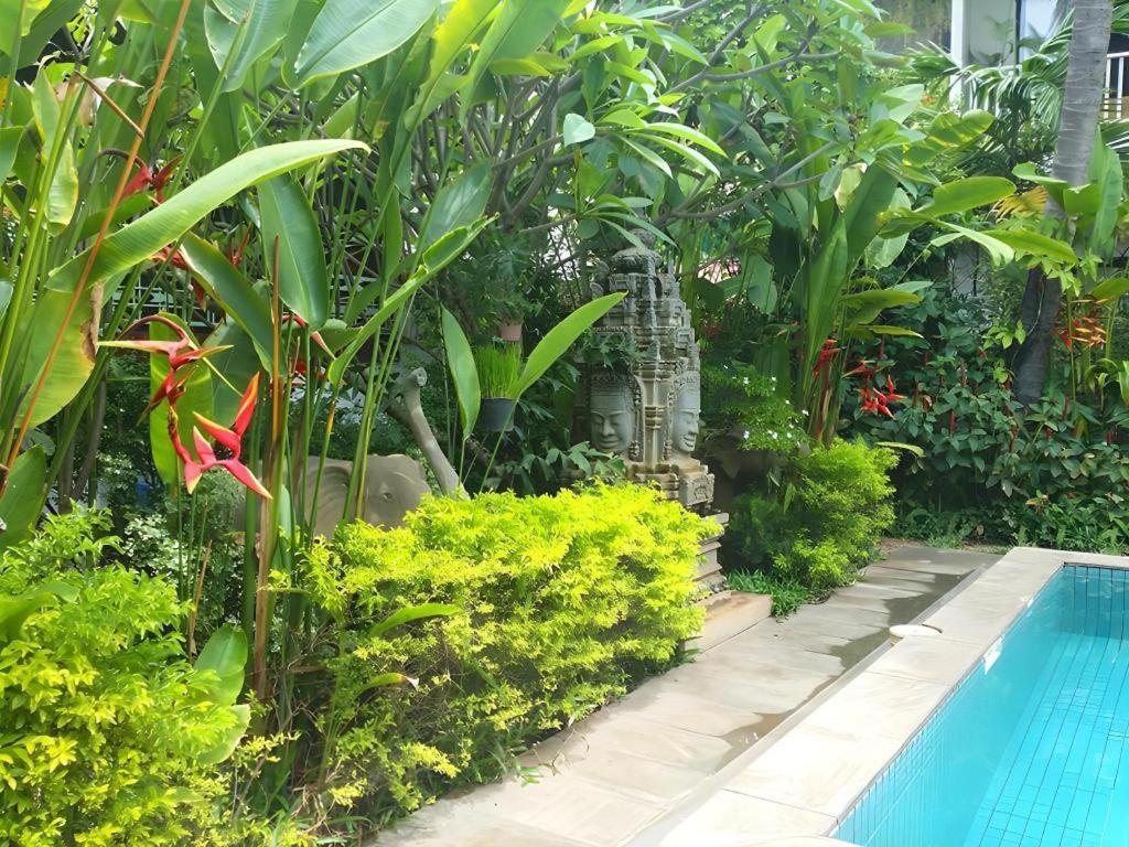 Ladear Angkor Boutique
